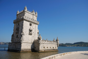 Fototapeta na wymiar Belem Tower in Lisbon