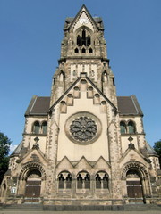Fototapeta na wymiar Luther Kościół w Krefeld