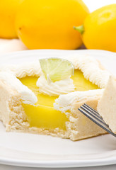 Lemon tart