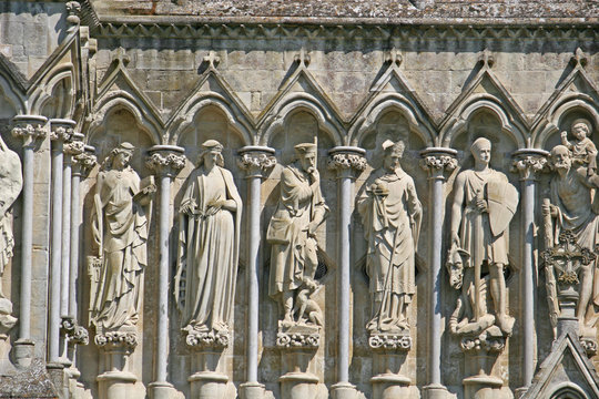 carvings on Salisbury cathedral