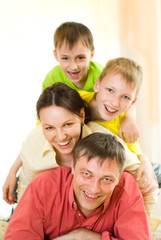 Obraz premium happy family playing