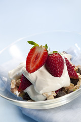 Granola with Strawberries and Yogurt