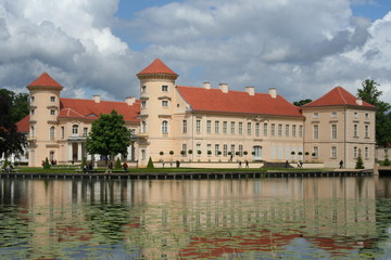 Fototapeta na wymiar Pałac Rheinsberg w Niemczech