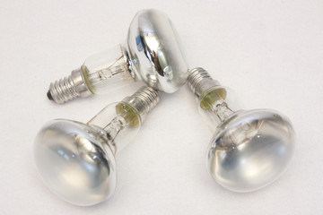 Three spot light bulb