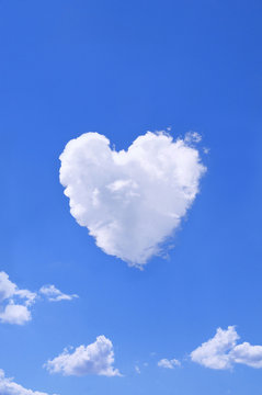 ハートの雲 の画像 32 571 件の Stock 写真 ベクターおよびビデオ Adobe Stock ハートの雲 の画像 32 571 件の Stock 写真 ベクターおよびビデオ Adobe Stock