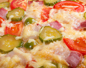 pizza ham and vegetable