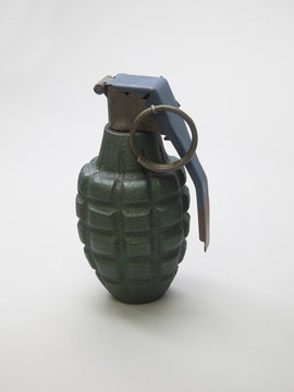 Grenade quadrillee