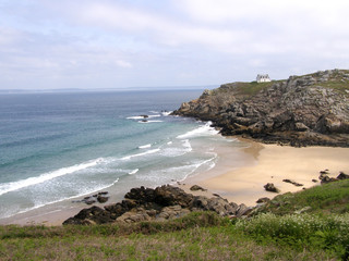 Petite plage sur la côte bretonne