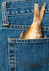 Fishtail in a pocket