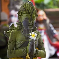 Foto op Canvas Betende Steinstatue auf Bali © Ricardo Rohland