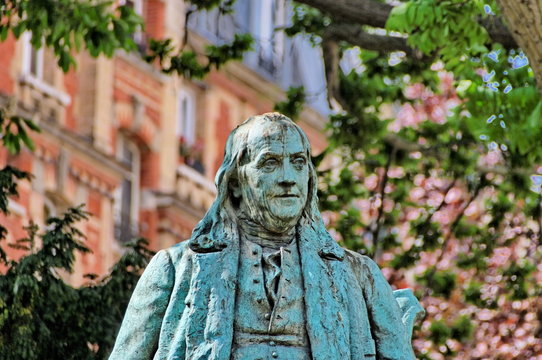 Statue de Benjamin Franklin, Paris.