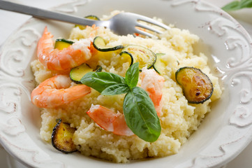 cous cous shrimp zucchinis - cous cous gamberi zucchini