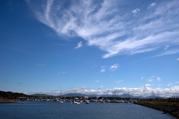Pwhelli town marina and beach