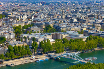 Fototapeta na wymiar Aerial widok na Paryż