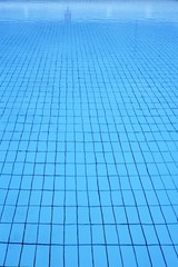 Obraz premium blue tiles pool vertical perspective
