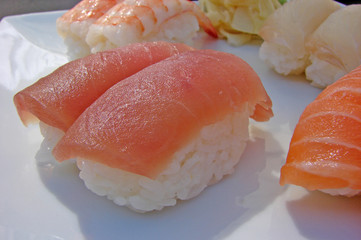 sushi with tuna
