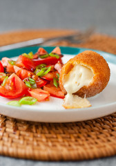 Gebackener Mozzarella