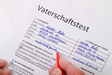 Obraz premium Vaterschaftstest 200710