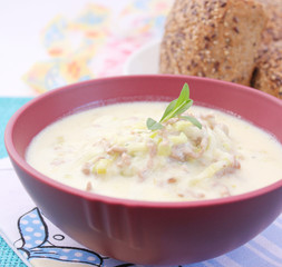Käse-Lauch-Suppe