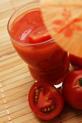 glas tomatensaft