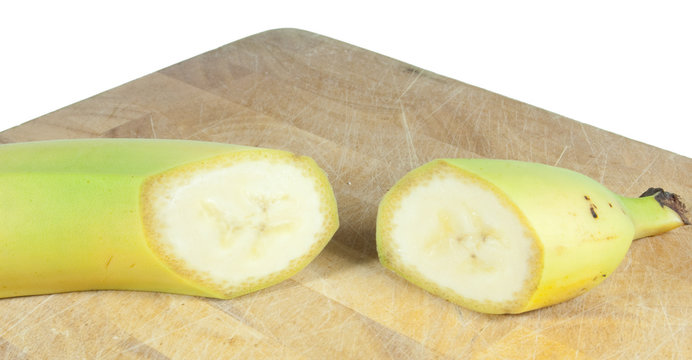 banana cut oc chopping board