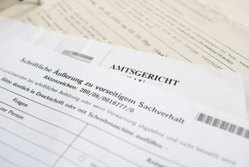 Obraz premium Amtsgericht / Vorladung