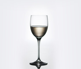 Bicchiere di vino bianco