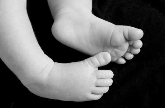 Petit Pieds De Bebe En Noir Et Blanc Stock Photo Adobe Stock