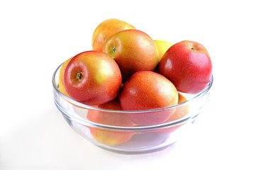 Apples in bowl