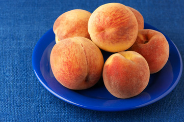 Peaches in plate