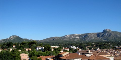 Aubagne et ses collines