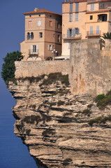 Habitat sur falaise, Bonifaccio-Corse