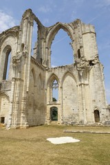 abbaye de maillezais en vend&eacute;e