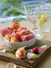 Fresh fruit in bowl
