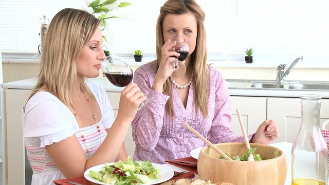 Women having dinner at home