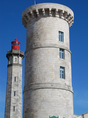 phare et tour
