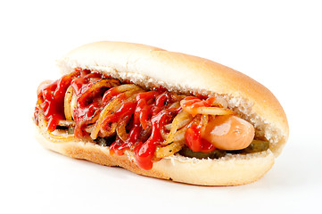 Hot Dog mit Ketchup