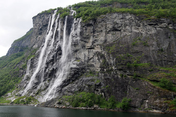 Fototapeta na wymiar Bridal Veil waterfall on Geirangerfjord