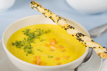 Möhrenwürfelsuppe