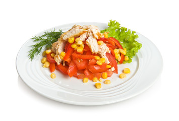 Сayenne salad with red pepper, chicken, corn and tomato