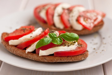 Insalata caprese