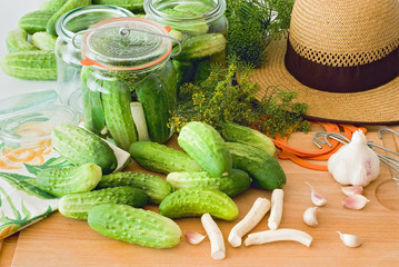 pickling cucumbers - 24601646