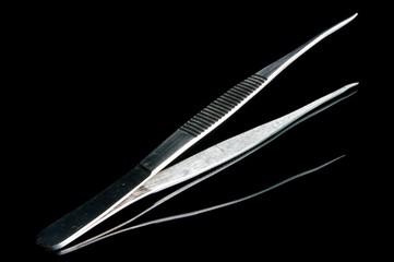 medizinische Pinzette