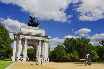 Obraz premium The Wellington Arch at Hyde Park Corner, London