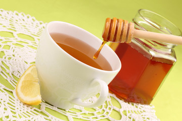 Honey tea with lemon