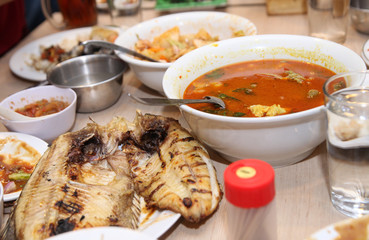 messy food on restaurant table