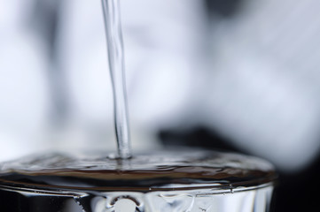 Wasser. Water. Aqua. H2O