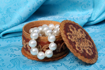 pearls in a jewelry box close up view
