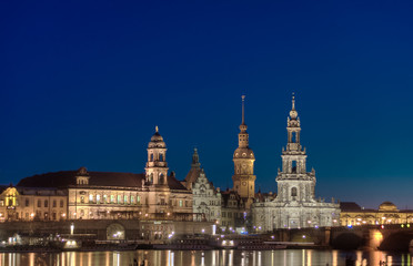 Fototapeta na wymiar Dresden abendliches Panorama