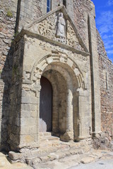 Fototapeta na wymiar Eglise romane Saint-Nicolas (1020)